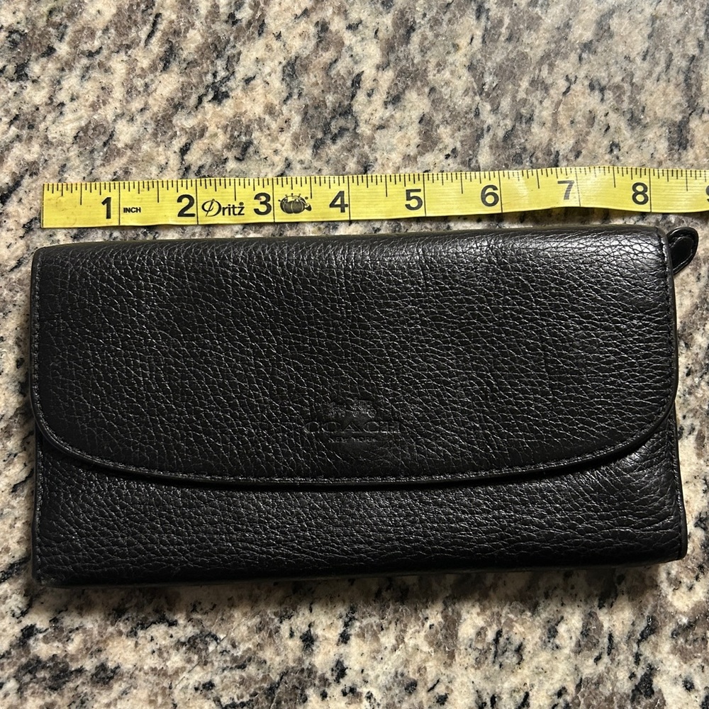 Coach Black Pebbled Leather Checkbook Wallet EUC - Picture 4 of 8